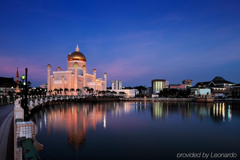 Radisson Hotel Brunei Darussalam Bandar Seri Begawan Extérieur photo