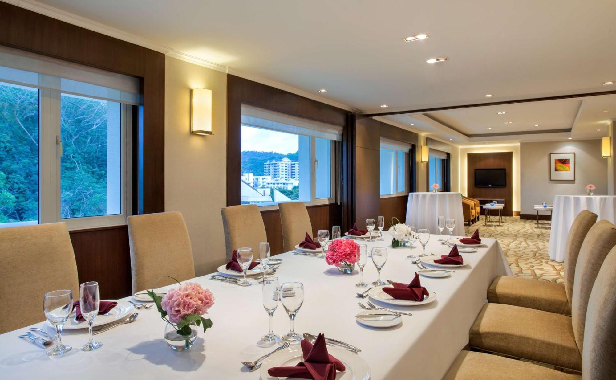 Radisson Hotel Brunei Darussalam Bandar Seri Begawan Extérieur photo
